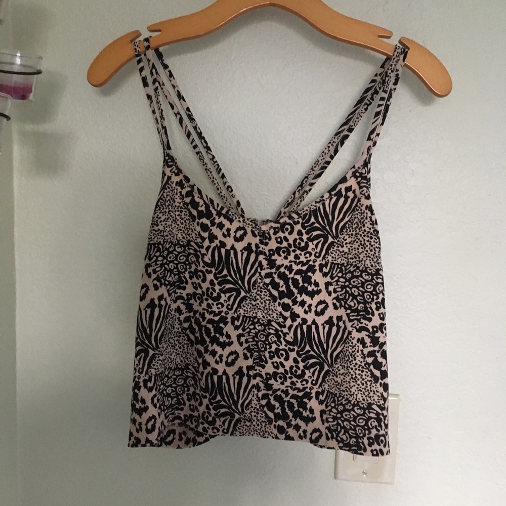 NWOT Silence + noise spaghetti strap crop size M